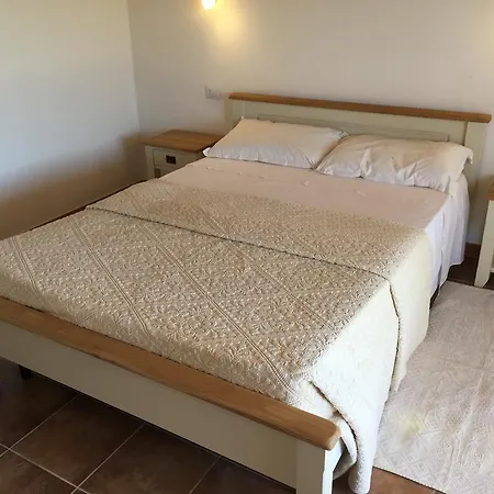 Agriturismo Mieleamaro مزرعة للإقامة