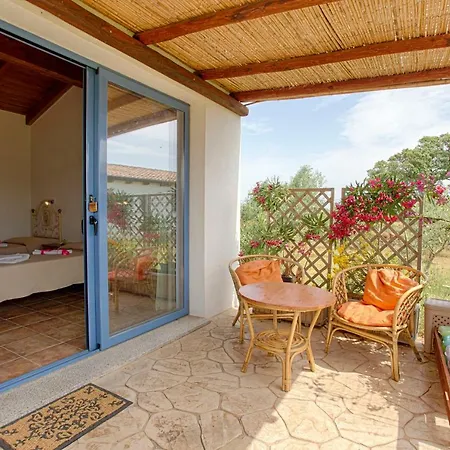 Agriturismo Mieleamaro Olbia